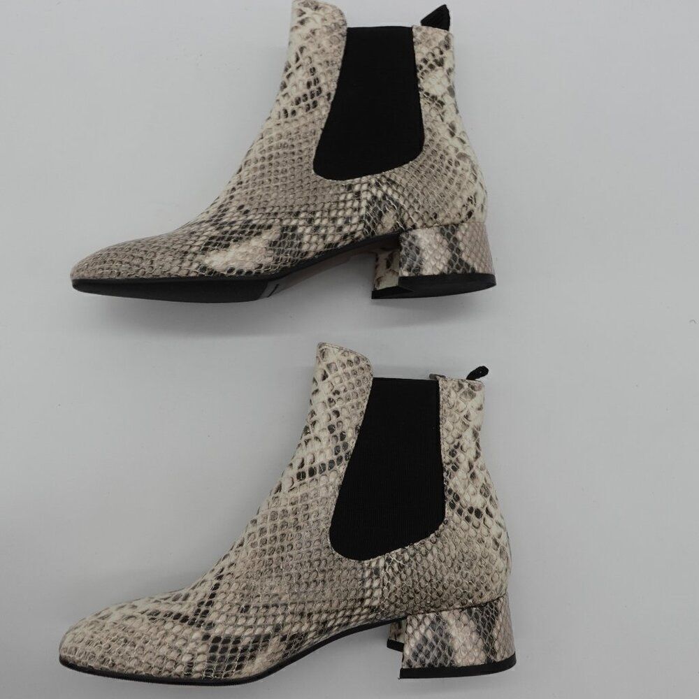 BNIB Bruno Premi Snakeskin Shoe Bootie - Picture 6 of 8